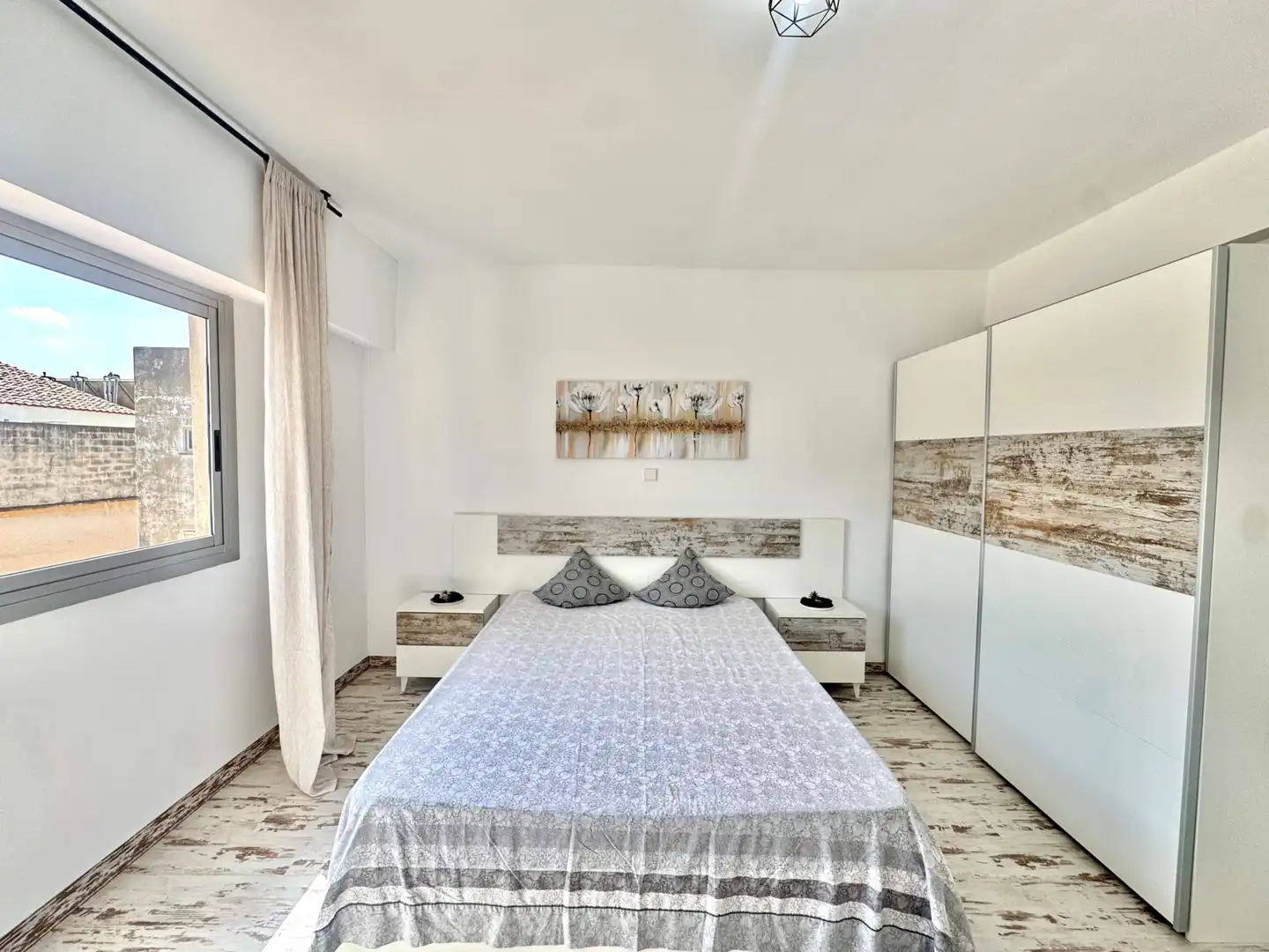 Schlafzimmer von Wohnung zum Verkauf in Gandia mit Klimaanlage, Abstellraum und Balkon
