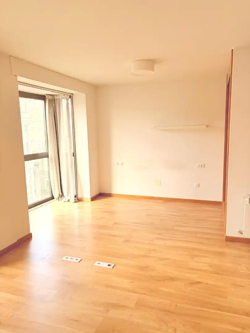 Wohnung mit Aufzug zur Miete in Centro - Juan Flórez - Plaza Pontevedra, imagen 2