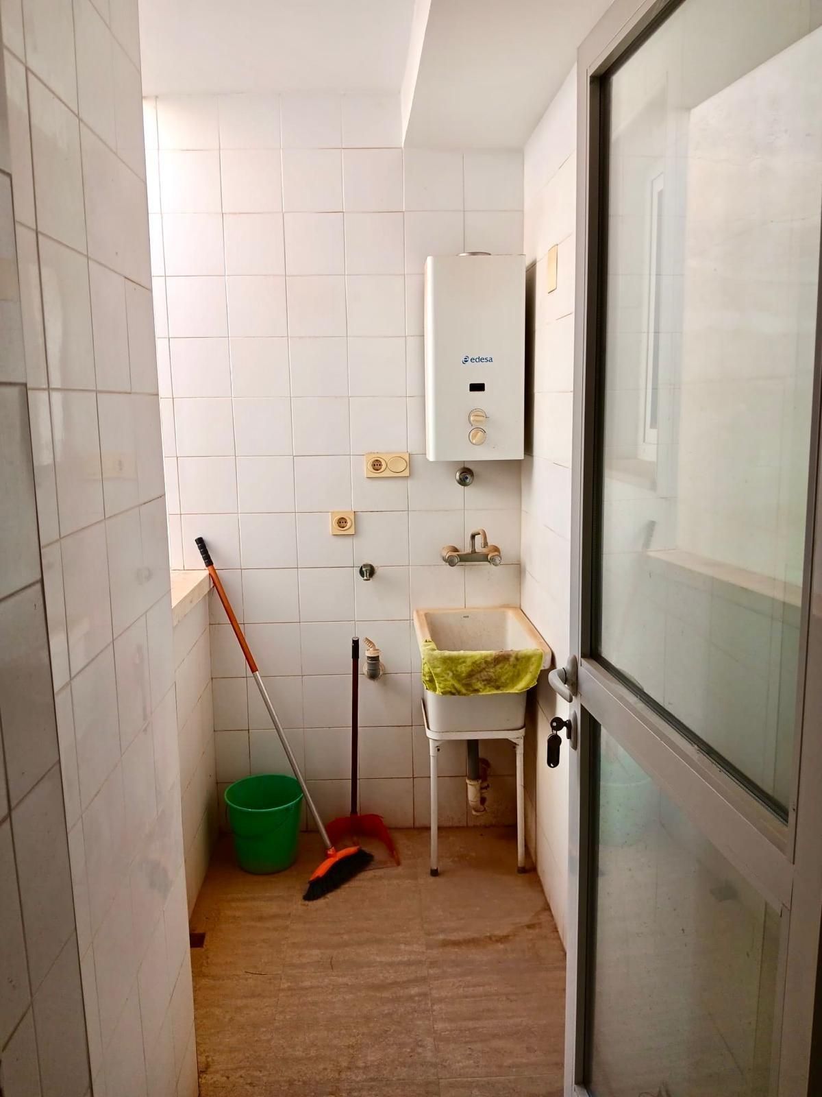 Bathroom of Flat for sale in Pilar de la Horadada  with Balcony