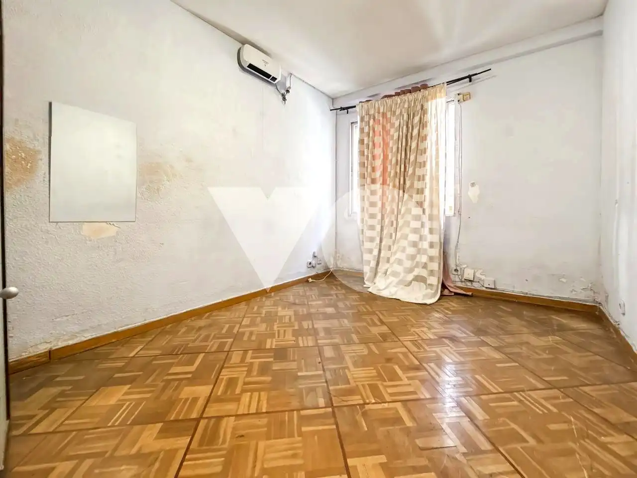 Planta baja en venta en Madrid con Terraza