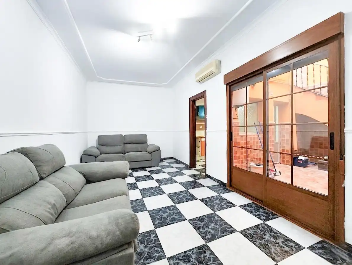 Sala de estar de Casa o chalet en venta en Puertollano con Aire acondicionado, Terraza y Trastero