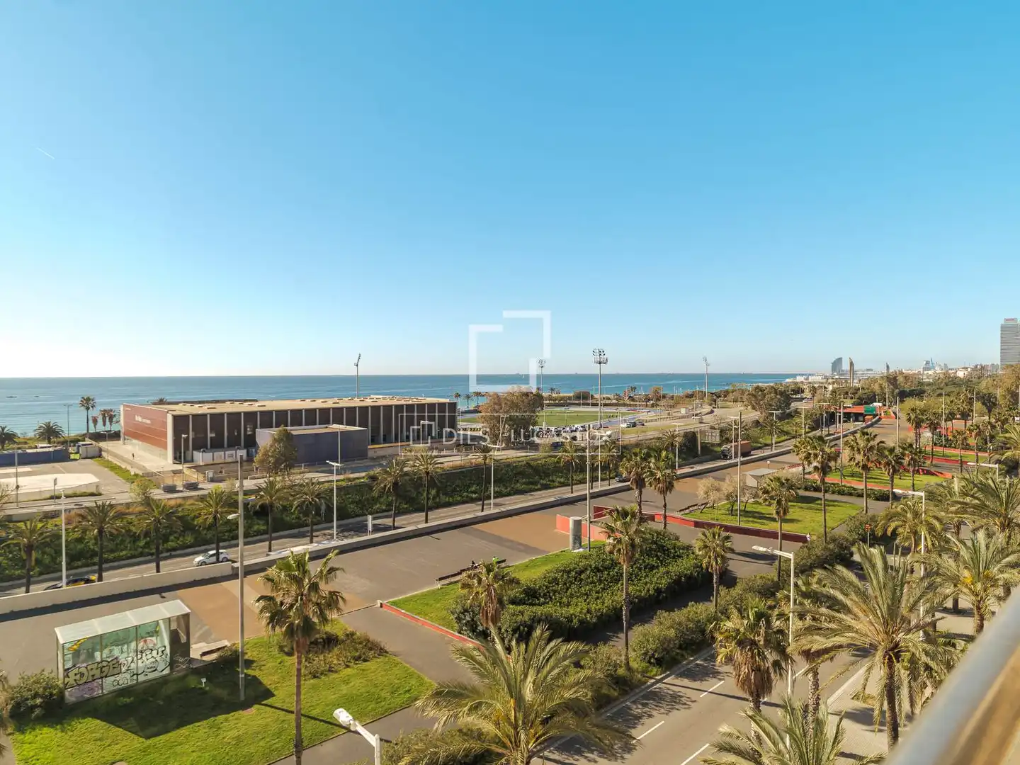 Vista exterior de Piso de alquiler en Barcelona con Aire acondicionado, Calefacción y Amueblado