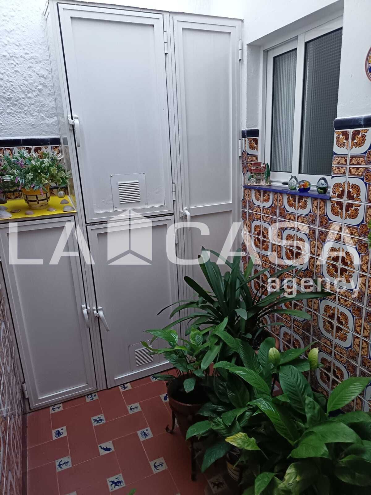 Kitchen of House or chalet for sale in Dos Hermanas  with Terrace and Storage room