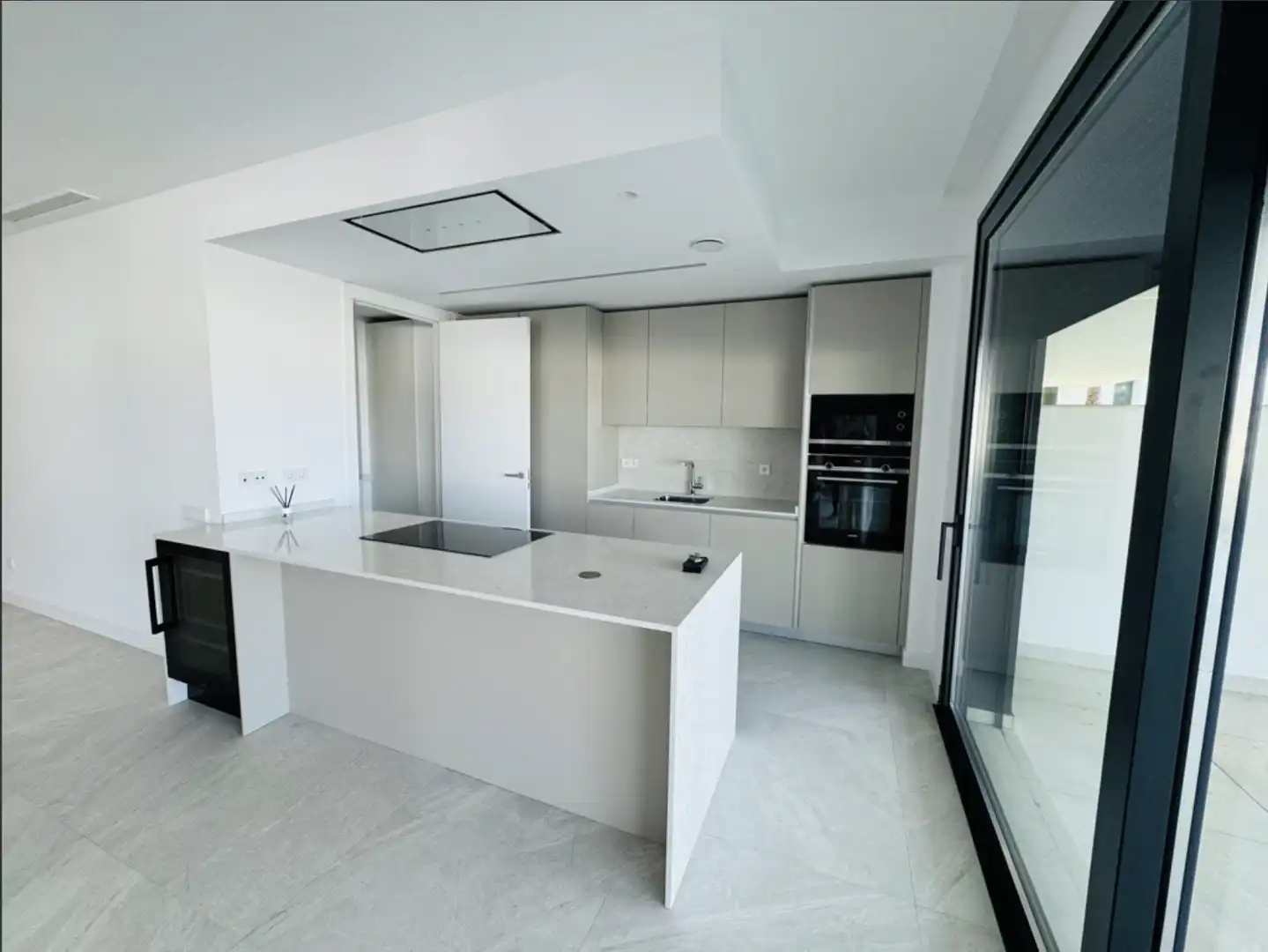 Apartament amb piscina en venda a Nueva Andalucía, imagen 13