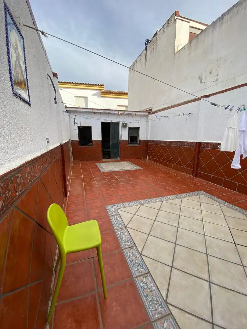 Terrassa de Casa adosada en venda en Mairena del Aljarafe amb Jardí privat