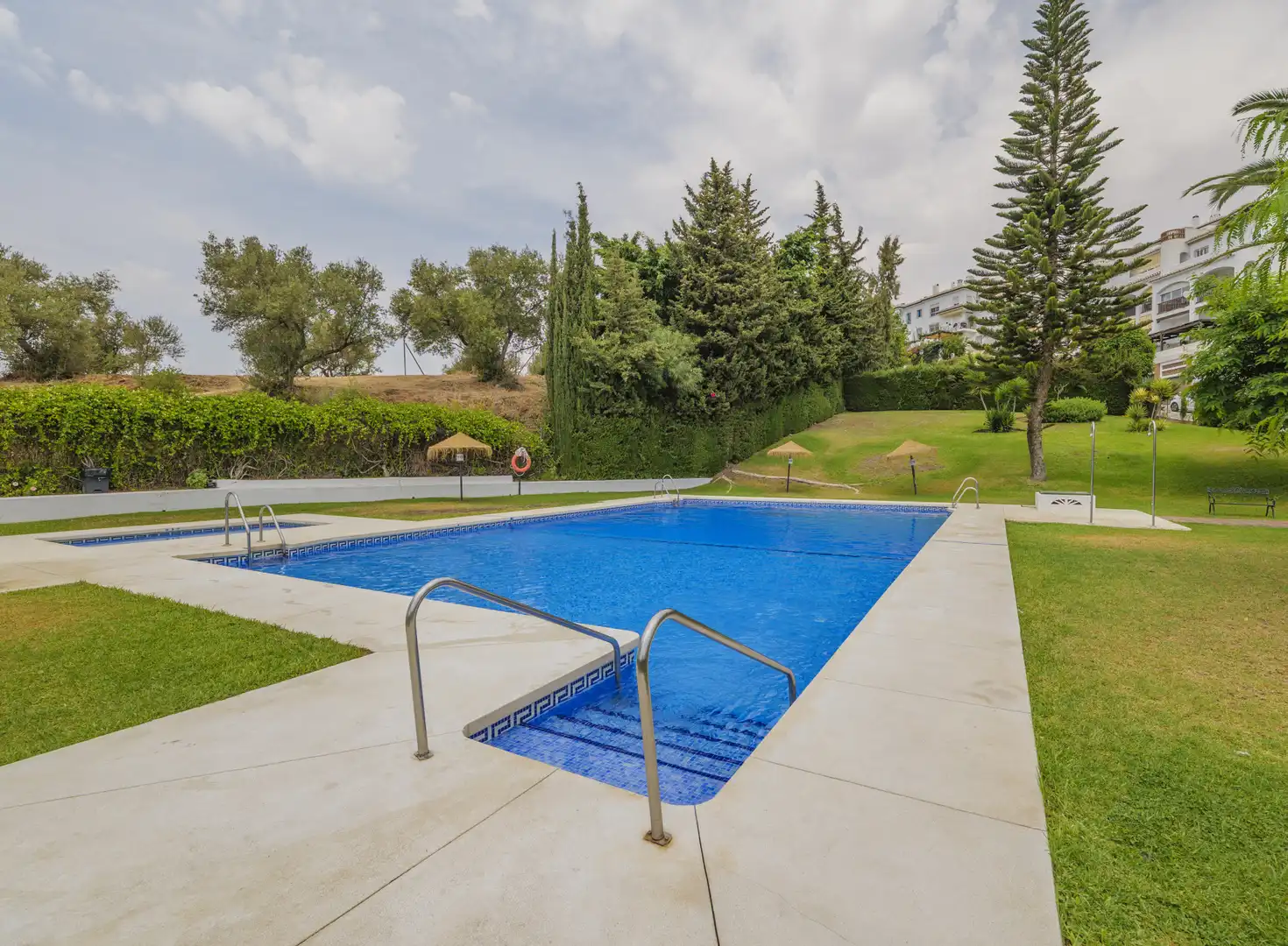 Piscina de Piso en venta en Mijas con Terraza, Piscina y Internet