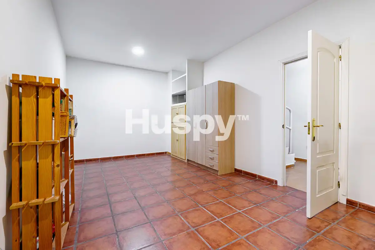 Reihenhaus mit Terrasse zum Verkauf in Calle de la Bahía de Santander, imagen 34