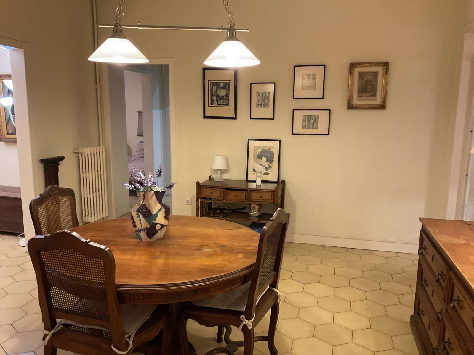 Menjador de Apartament per a compartir en  Barcelona Capital amb Aire condicionat i Terrassa