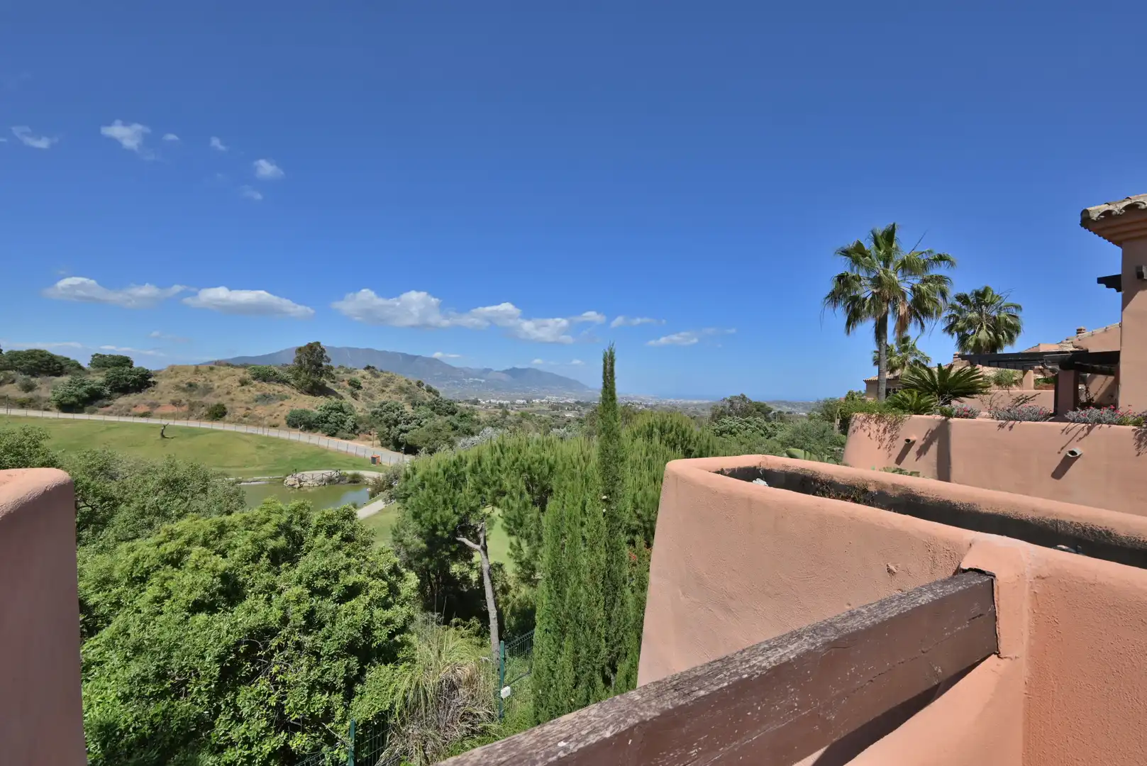 Vista exterior de Ático en venta en Ojén con Aire acondicionado, Terraza y Trastero