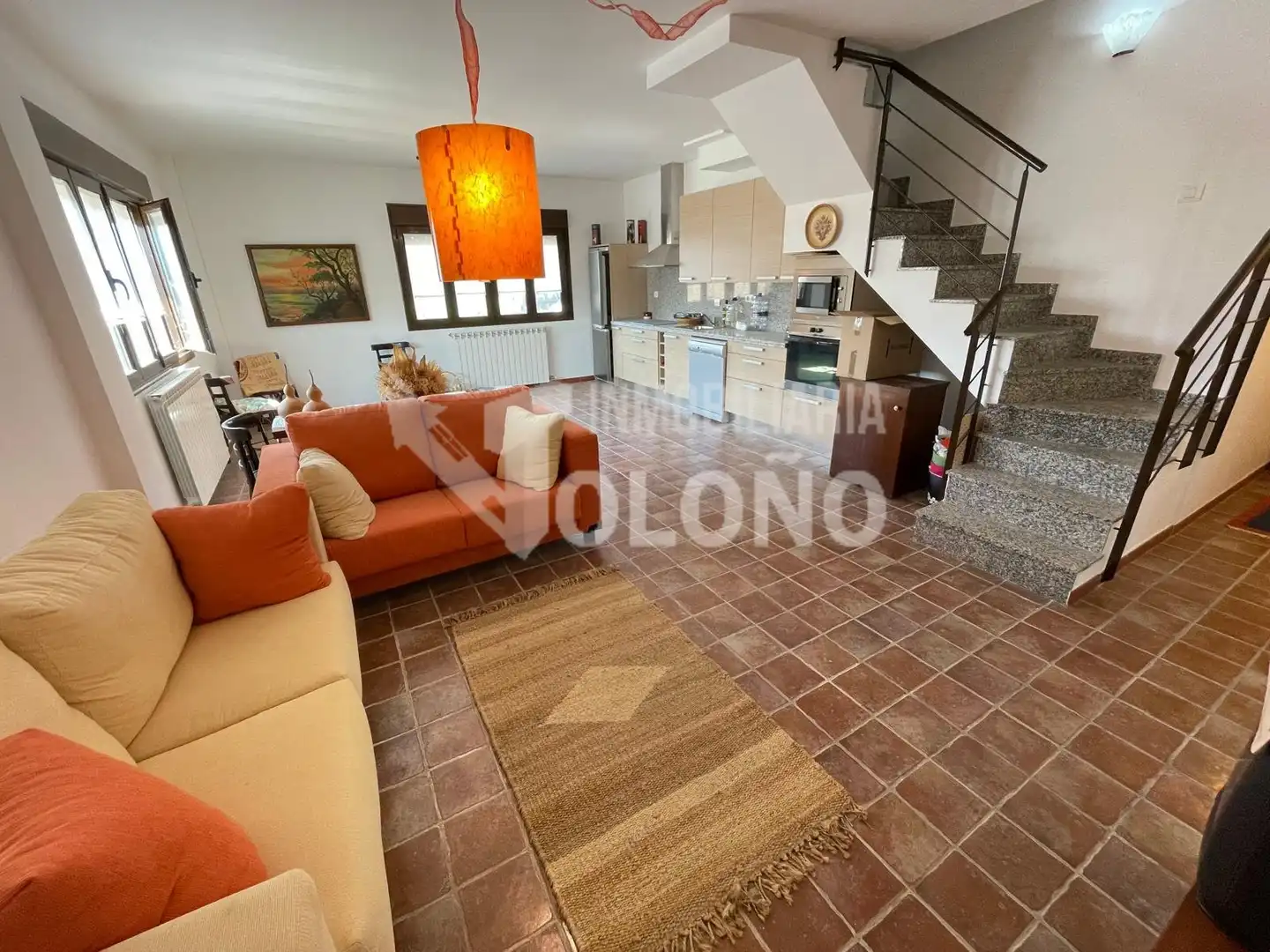 Sala d'estar de Dúplex en venda en Zarratón amb Calefacció, Parquet i Traster