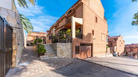 Foto 5 de Casa adosada en venta en Calle de la Salpa, Cabo de las Huertas, Alicante / Alacant