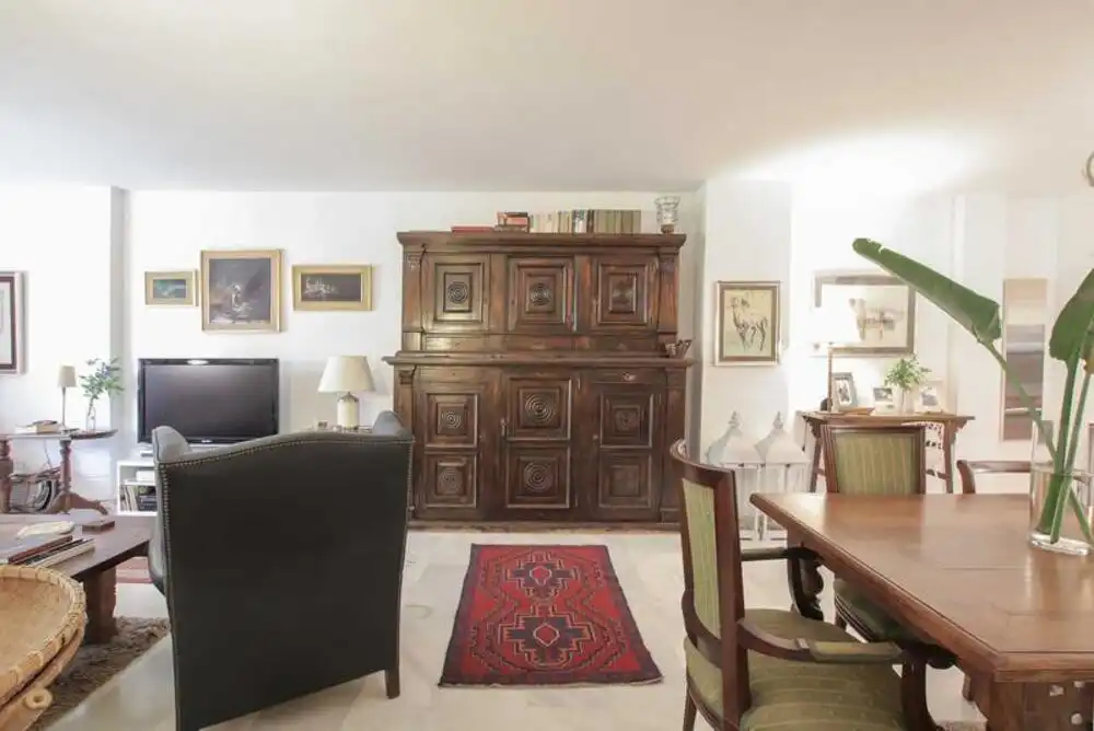 Sala de estar de Planta baja en venta en Marbella con Aire acondicionado, Terraza y Piscina