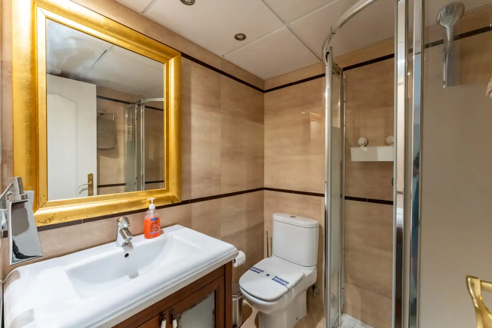 Bathroom of Detached homes for rent in Benalmádena  with Air Conditioner, Terrace and Swimming Pool
