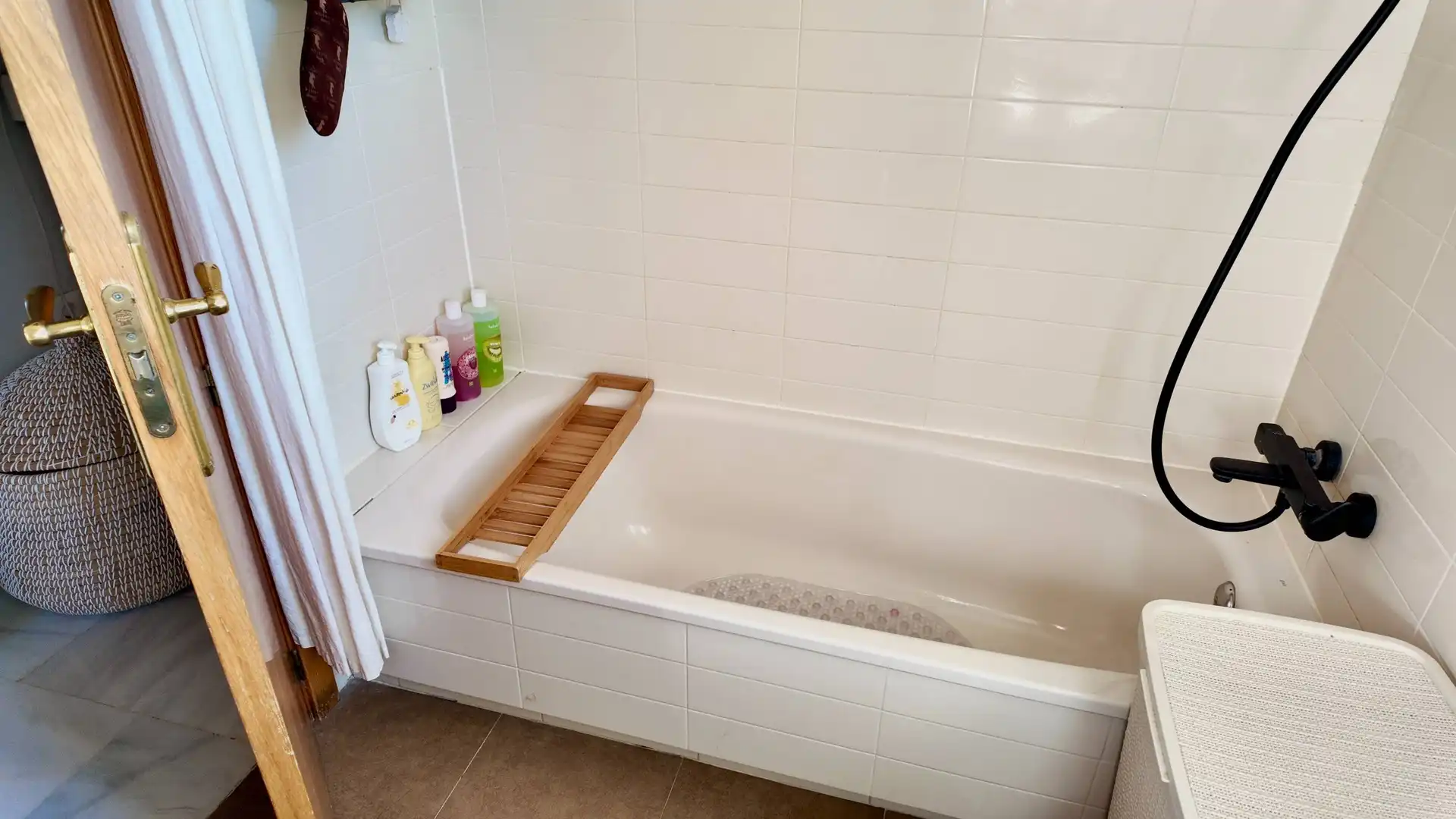 Flat with pool for sale in Calle Calle Presidente Adolfo Suárez, imagen 8