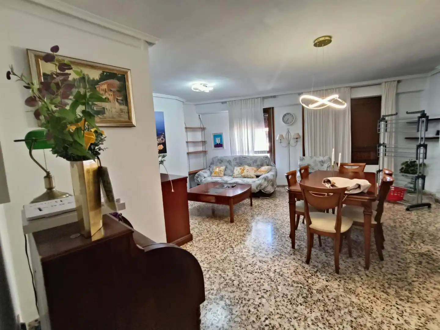 Sala de estar de Piso de alquiler en Castellón de la Plana / Castelló de la Plana con Aire acondicionado y Amueblado
