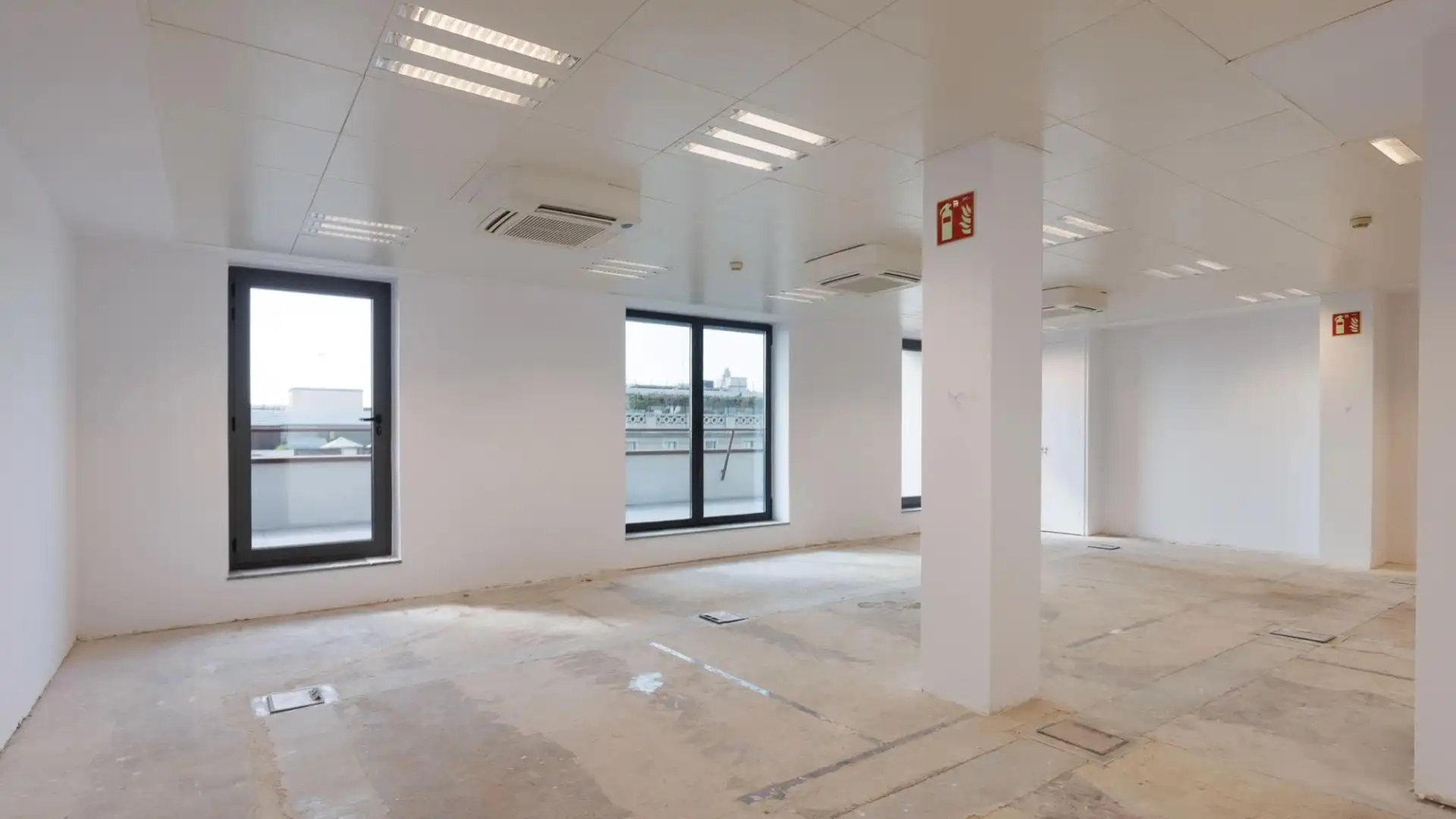 Oficina de alquiler en Barcelona con Aire acondicionado, Calefacción y Terraza