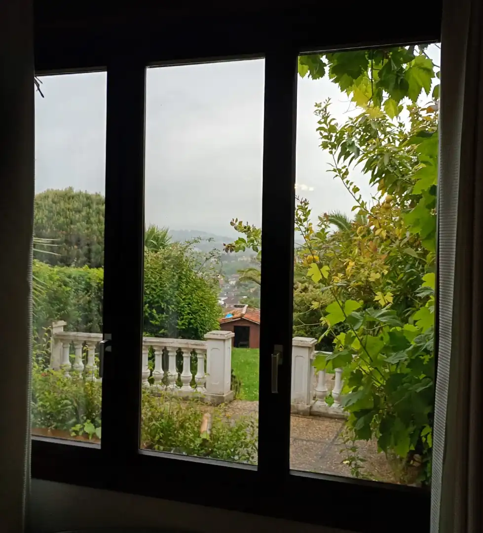 Jardí de Casa adosada en venda en Gijón  amb Calefacció, Jardí privat i Terrassa