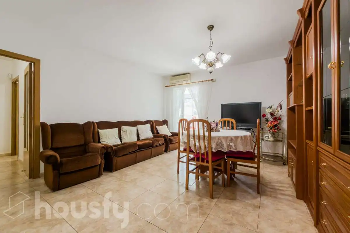 Sala de estar de Piso en venta en Badalona con Trastero