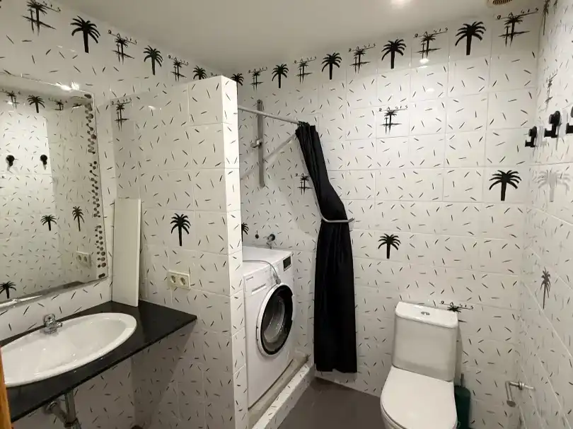 Bathroom of Flat for rent in Albal  with Air Conditioner and Balcony