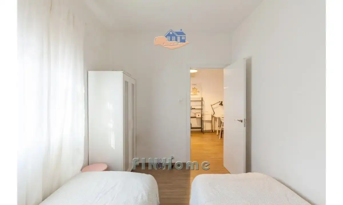 Schlafzimmer von Wohnung zum Verkauf in Sevilla mit Klimaanlage und Möbliert