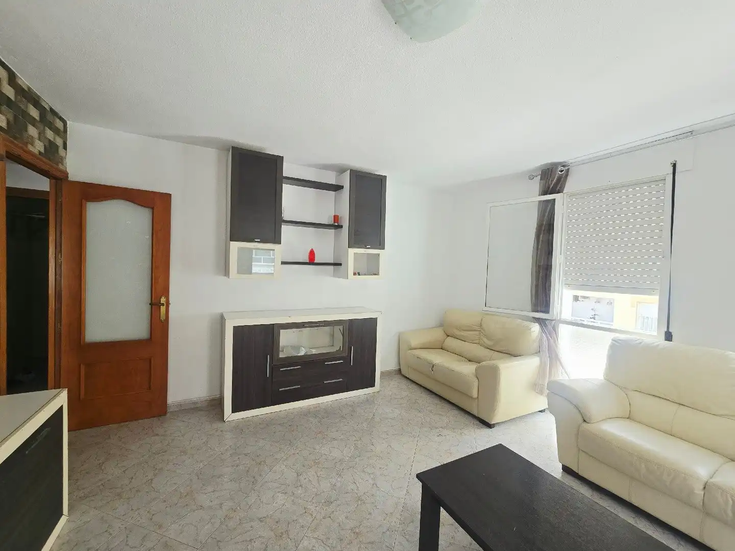Sala de estar de Piso en venta en Garrucha con Aire acondicionado, Terraza y Piscina