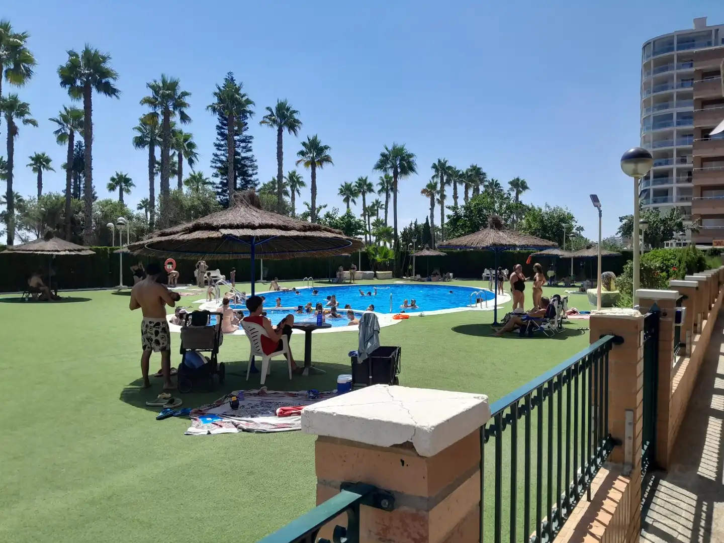 Apartament amb piscina en venda a AMPLARIES, imagen 4
