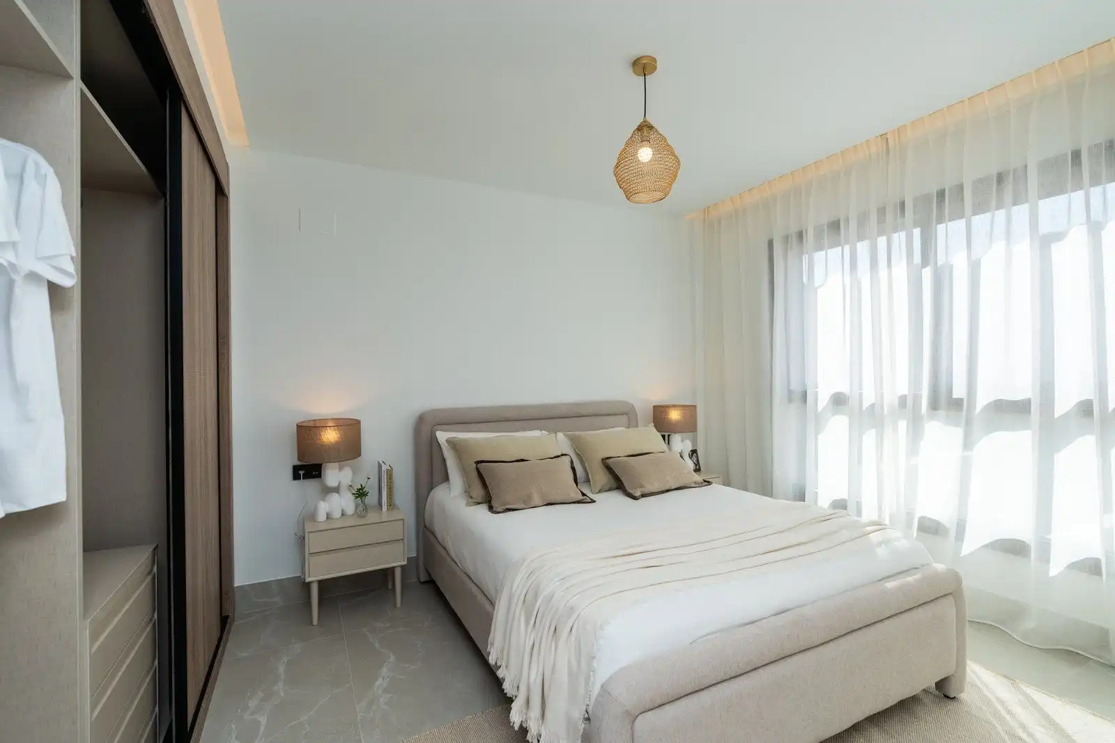 Apartament amb terrassa en venda a Istán, imagen 16