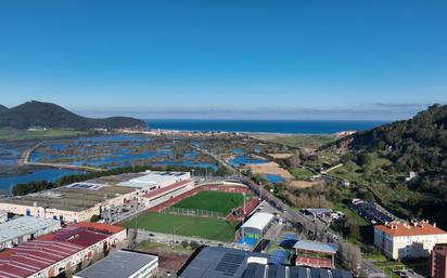 Vista exterior de Pis en venda en Santoña