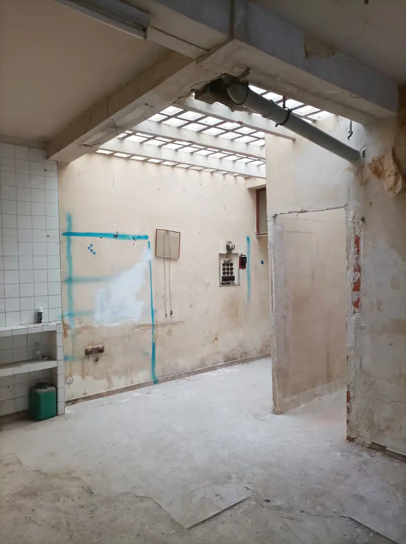 Business premises for sale in Calle Capellanes, imagen 4
