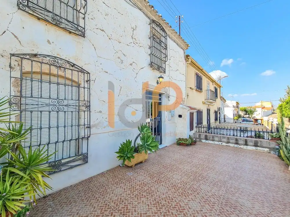 Vista exterior de Casa o chalet en venta en Zurgena con Trastero