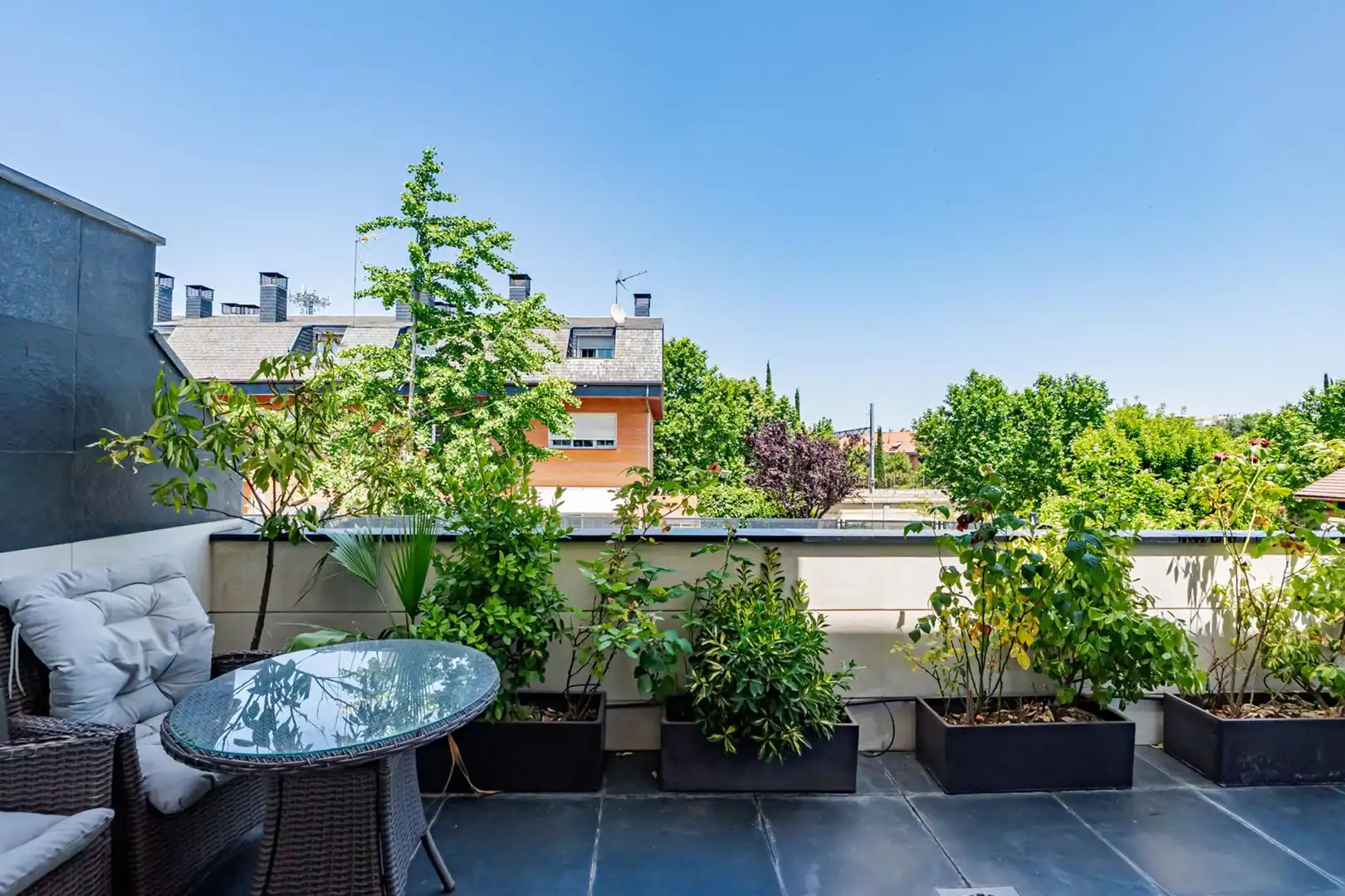 Terraza de Casa adosada en venta en Pozuelo de Alarcón con Aire acondicionado, Calefacción y Piscina
