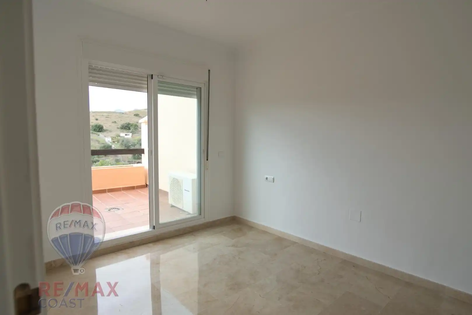 Bedroom of Detached homes for sale in Mijas  with Air Conditioner, Heating and Private garden