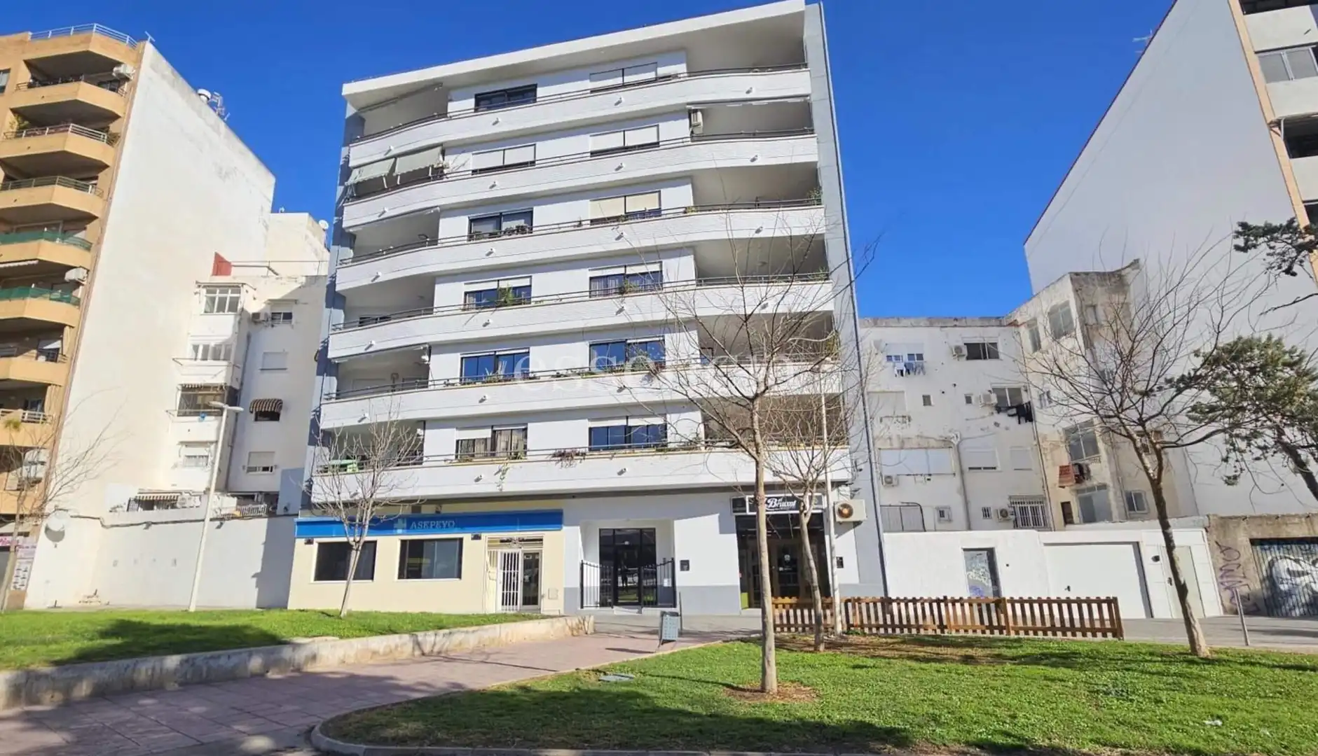 Exterior view of Flat for sale in Gandia  with Air Conditioner and Balcony