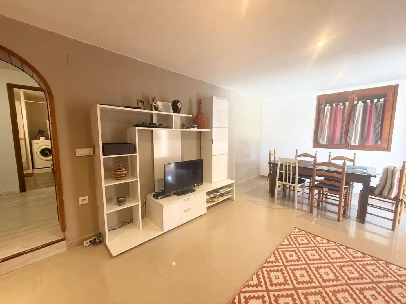 Sala d'estar de Casa o xalet en venda en Roses amb Aire condicionat, Calefacció i Terrassa