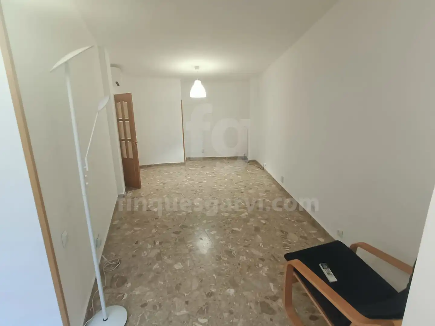 Wohnung zur Miete in L'Hospitalet de Llobregat mit Klimaanlage und Balkon