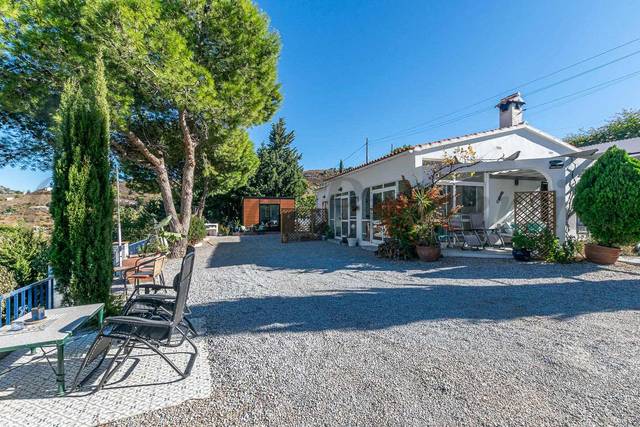 Casa-chalet en Venta en Cómpeta