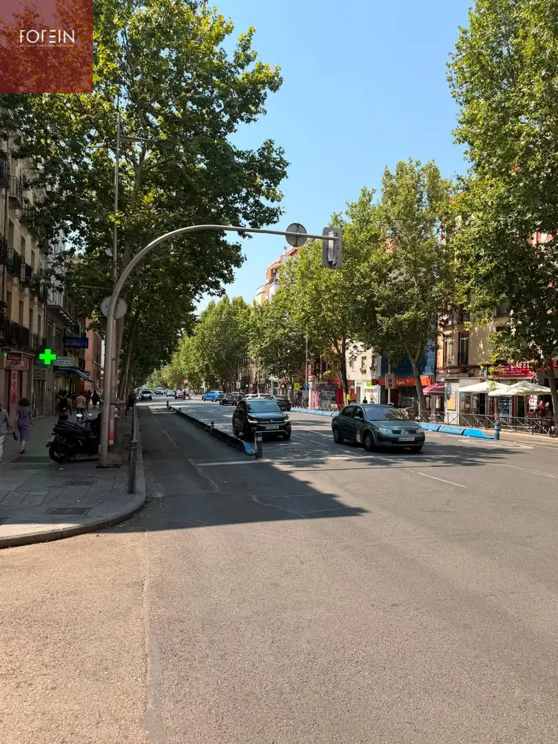 Außenansicht von Wohnung zur Miete in Madrid mit Heizung und Möbliert