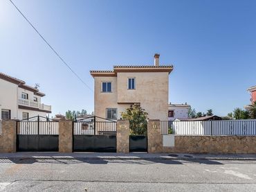 Villa in vendita a Villa de Otura