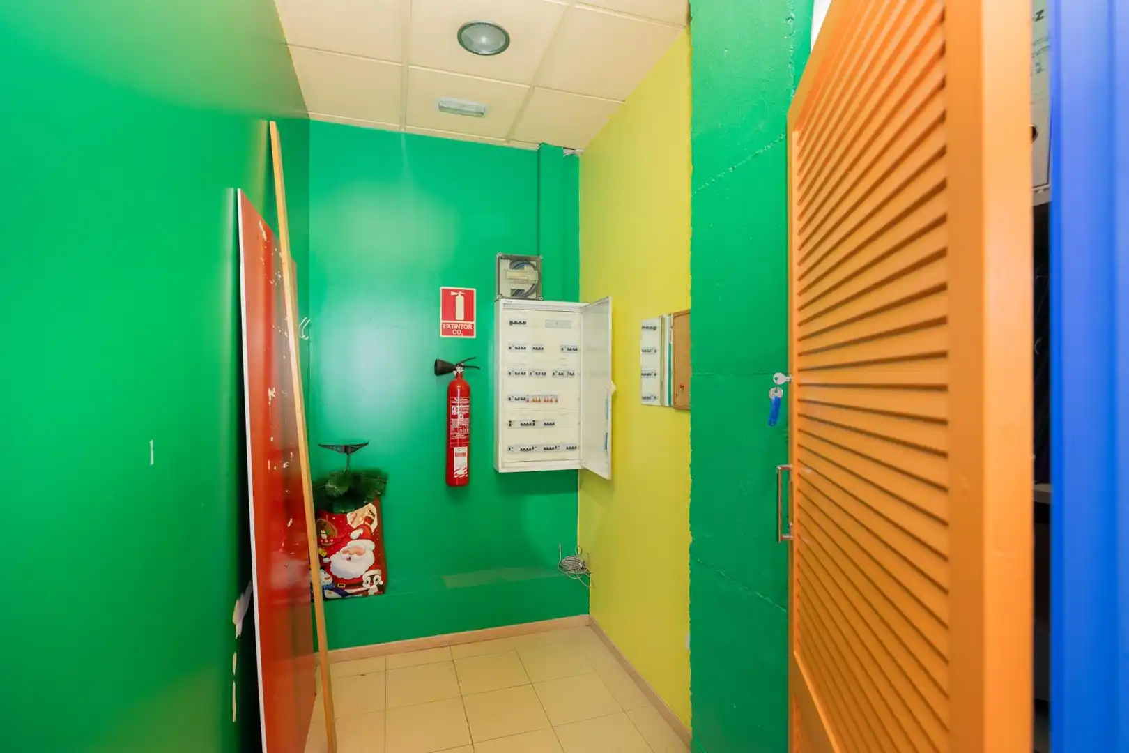 Gewerbefläche zum Verkauf in Avenida DOCTOR OLORIZ, imagen 12
