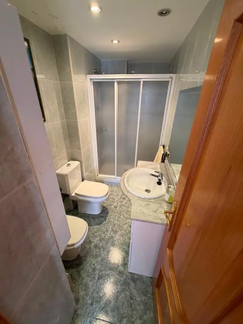 Bathroom of Flat for sale in Móstoles  with Heating, Terrace and Furnished