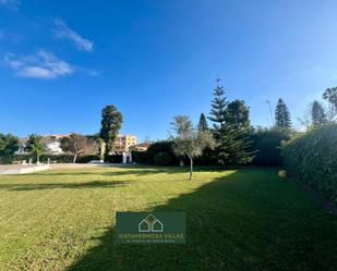 Vista exterior de Casa o xalet en venda en El Puerto de Santa María amb Aire condicionat, Calefacció i Jardí privat