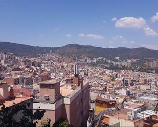 Exterior view of Flat to rent in  Barcelona Capital  with Air Conditioner