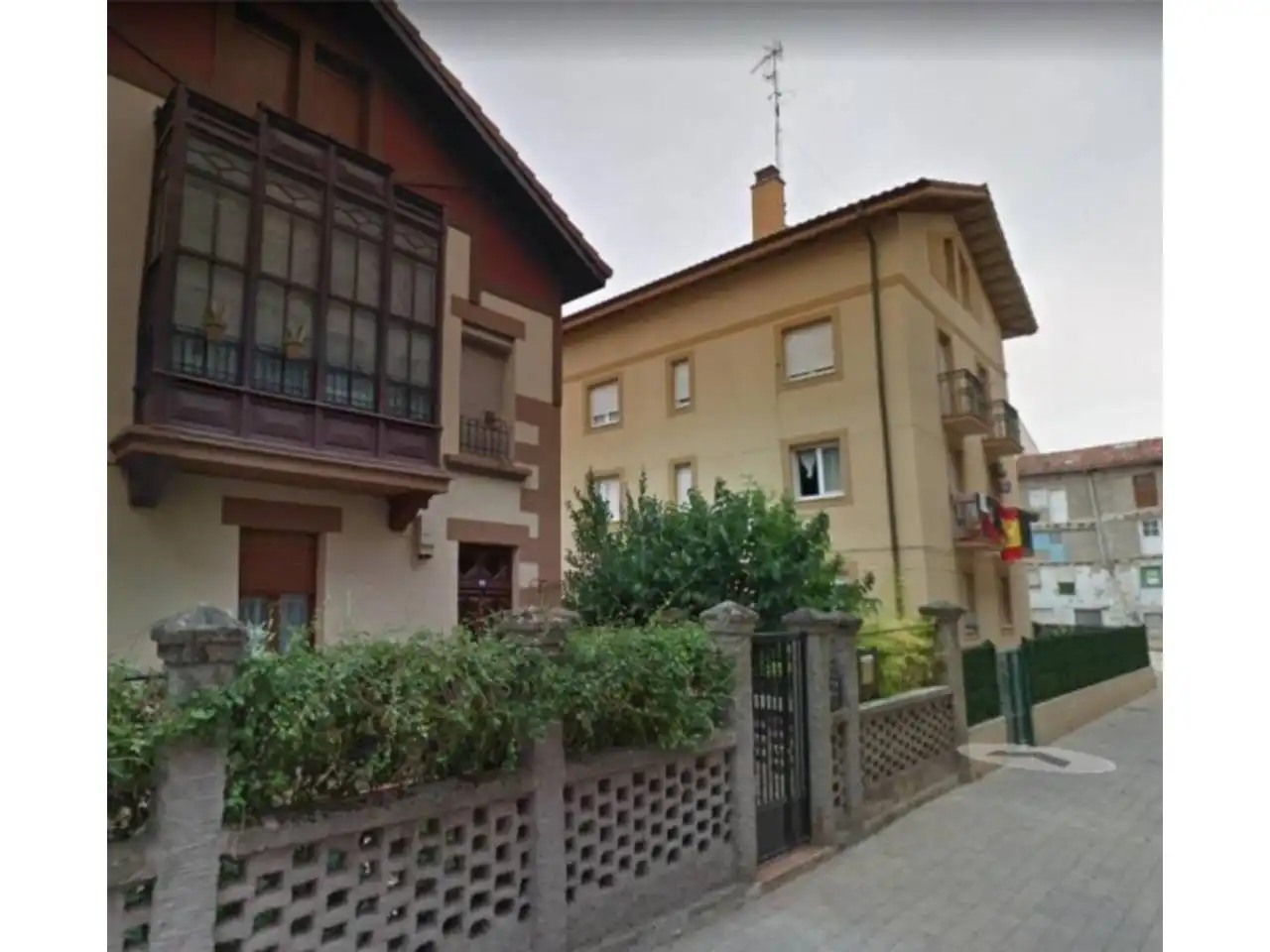 Vista exterior de Piso en venta en Miranda de Ebro con Trastero