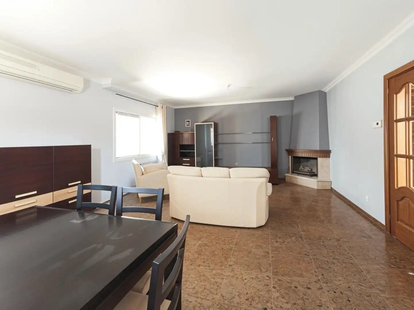 Sala d'estar de Casa o xalet en venda en Castellvell del Camp amb Aire condicionat, Calefacció i Jardí privat
