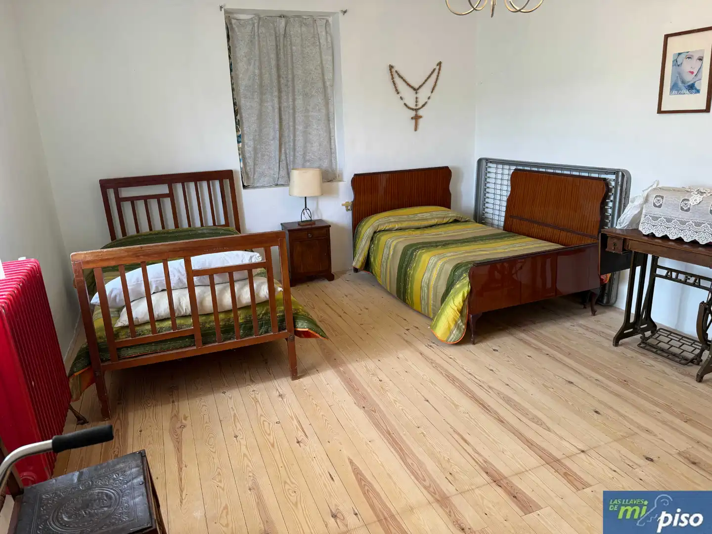 Schlafzimmer von Haus oder Chalet zum Verkauf in Valdunquillo mit Heizung, Privatgarten und Terrasse