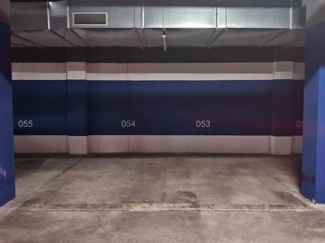 Garaje en Alquiler en Carrer de Màrius Verdaguer, 0 en L'Olivera