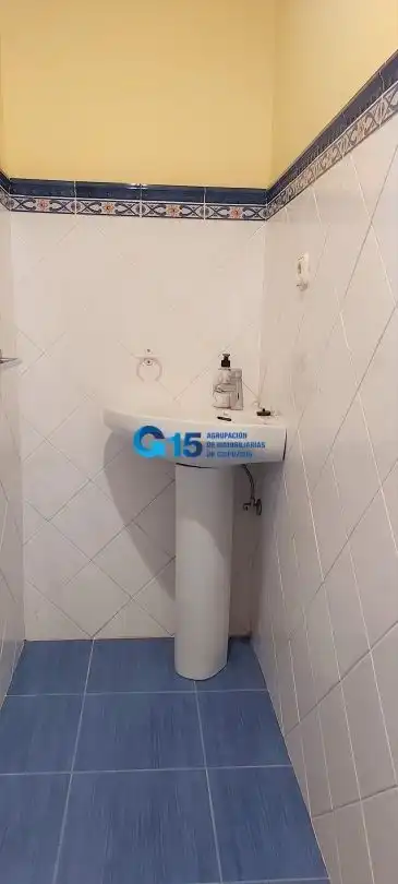 Bany de Local de lloguer en Usurbil