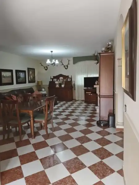 Sala de estar de Finca rústica en venta en Lucena con Aire acondicionado, Terraza y Piscina