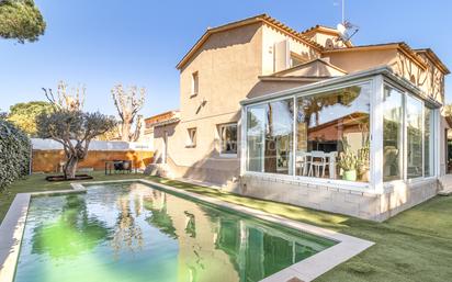 Exterior view of House or chalet for sale in Palafrugell  with Air Conditioner, Heating and Private garden