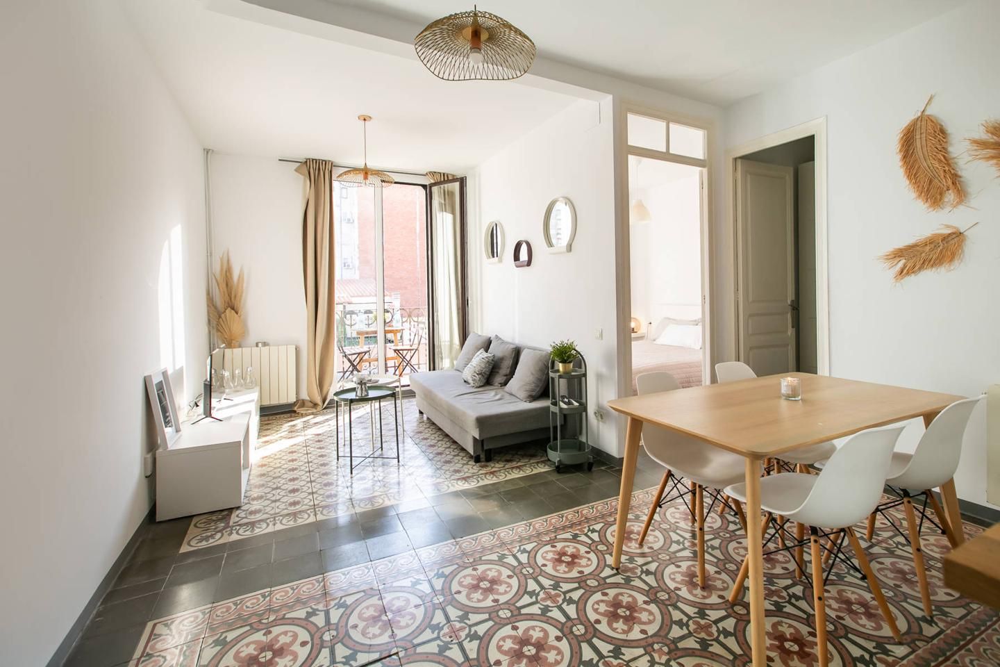 Flat to rent in Carrer de Béjar, Hostafrancs